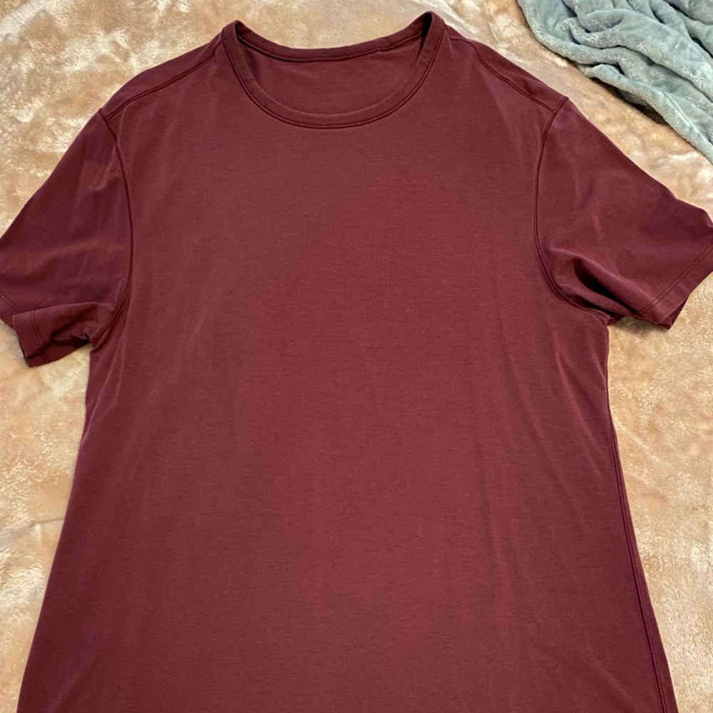 Lululemon 5 year basic Crew Neck T